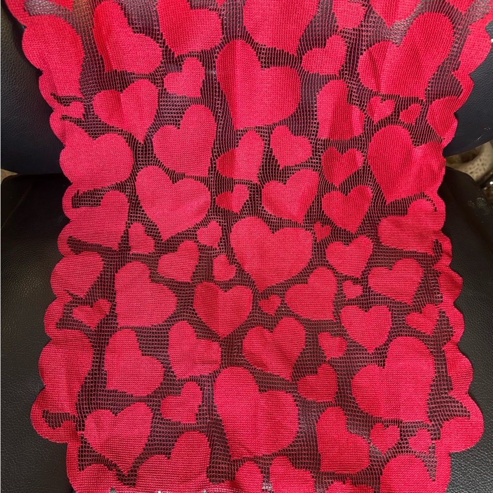 Celebrate together heart lace table runner